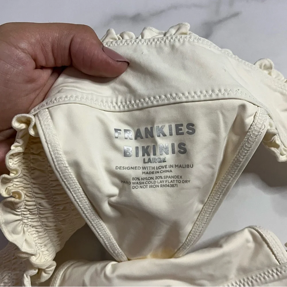 New Frankie’s Bikinis Sofia Ruffle Thong Bikini Bottom Size Large